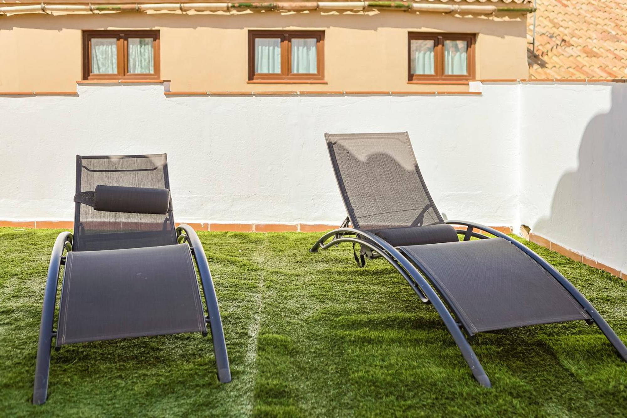Suites Picasso Малага Экстерьер фото